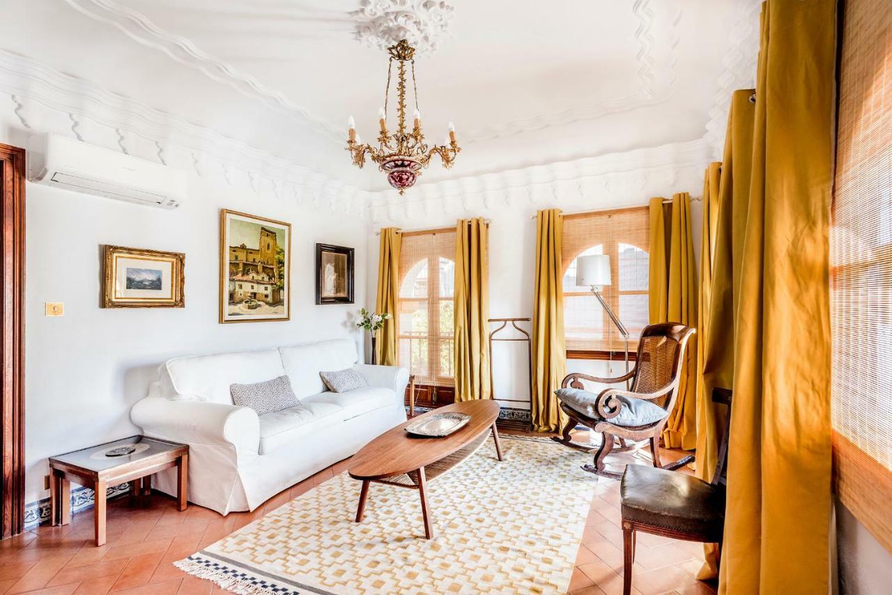 Villa Elvira, Exclusive Pool And Gardens In The Heart Of Sevilla Exterior foto